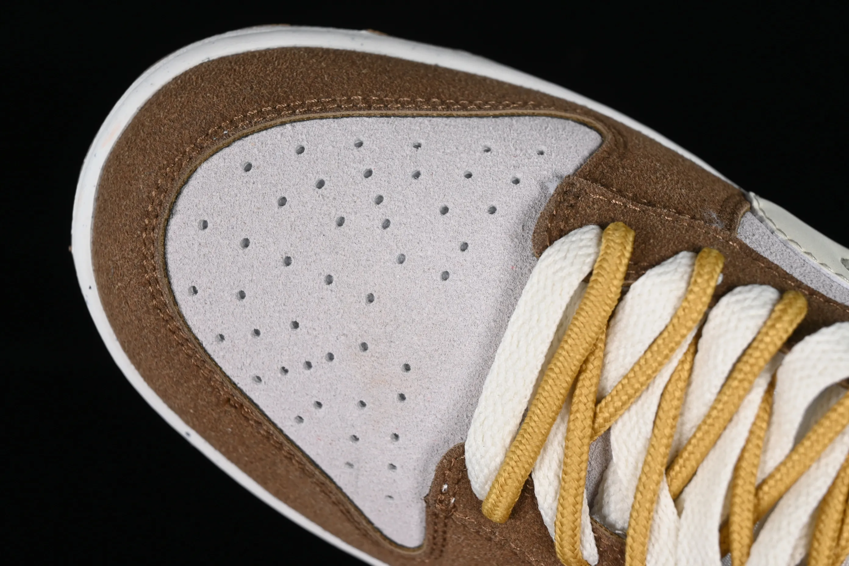 All Categories Nk SB Dunk Series Nk SB Dunk Low Low-top sneakers Cost-effective version Nk SB Dunk Low "85" double hook SB low-top sports and leisure sneakers DO9457-106